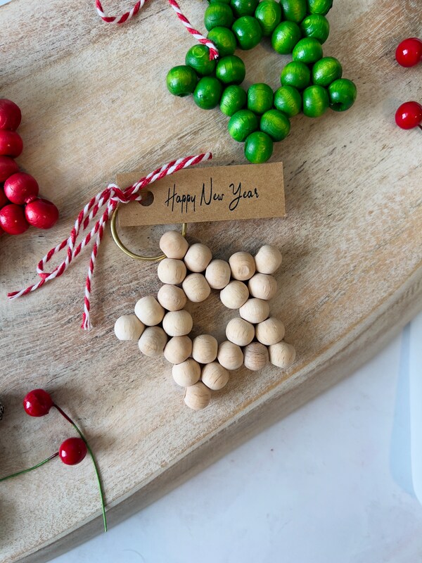 Star best sale keychain favors